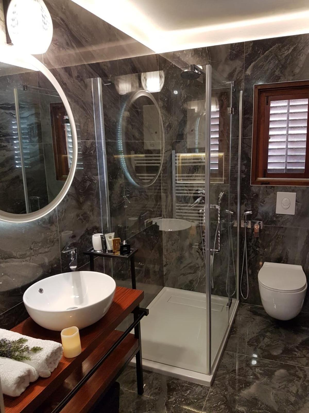 Golden View Luxury Apartment Маслиница Экстерьер фото